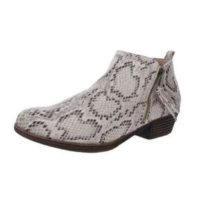 Sugar Women's Truffle Ankle Bootie Boot with Side Zip Size 7.5 NEW # G851